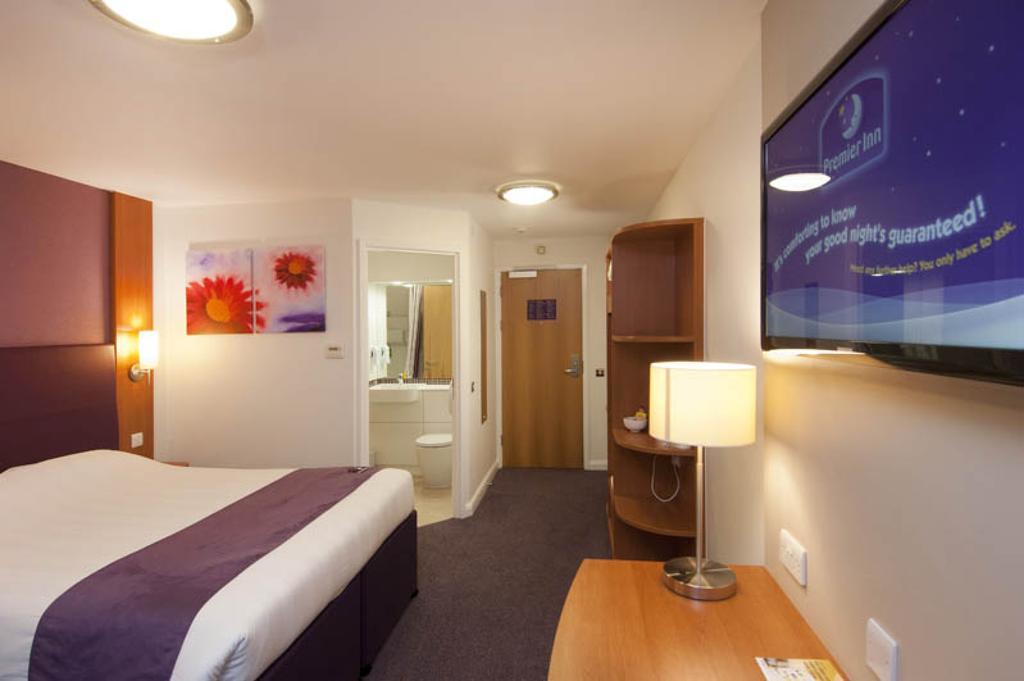Premier Inn Glasgow City Centre - Argyle Street Dış mekan fotoğraf